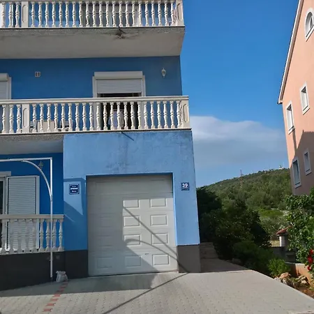 Apartment Blue House *