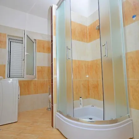 Blue House Apartman *